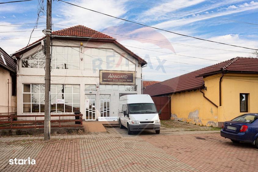 Spațiu comercial, de 400 mp, în Aradul Nou