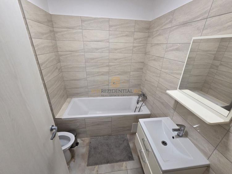 Apartament 2 camere de închiriat, The Grand Kristal Residence Sector 4 - 4