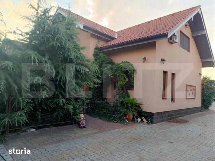 Casă cu 5 camere cu Teren 720 Mp în Sânmihaiu Român
