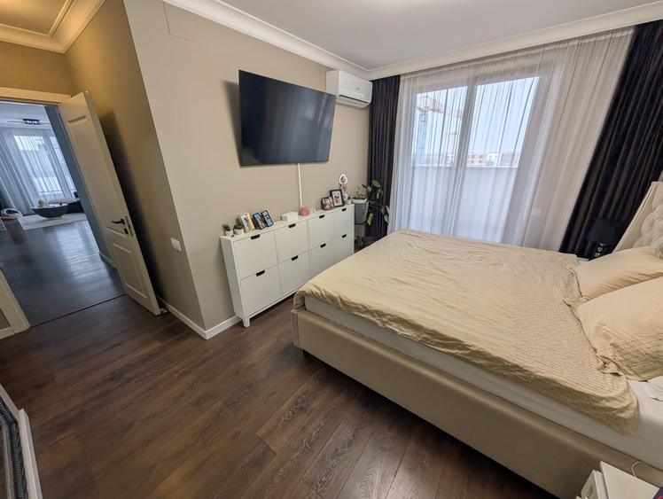 Apartament cu 3 camere, mobilat în Voluntari