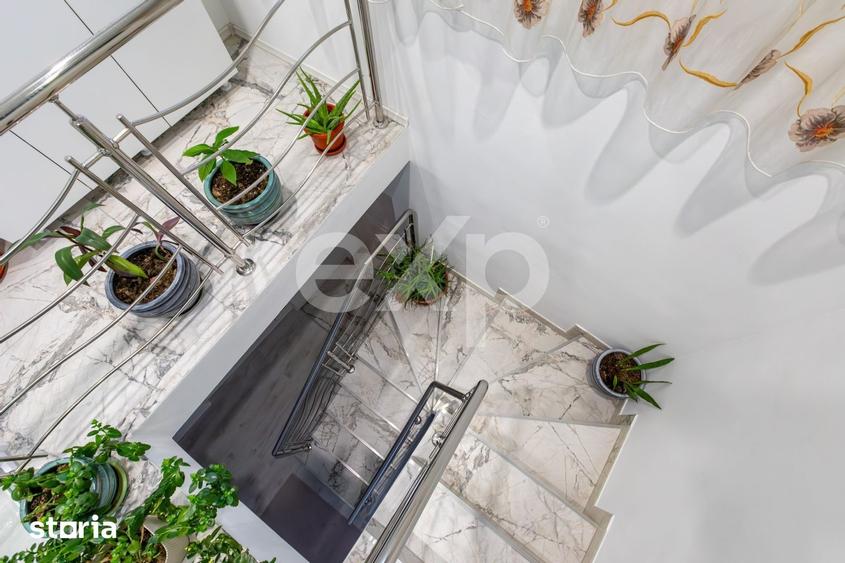 Casă cu 6 camere cu Teren 265 Mp în Mărgineni