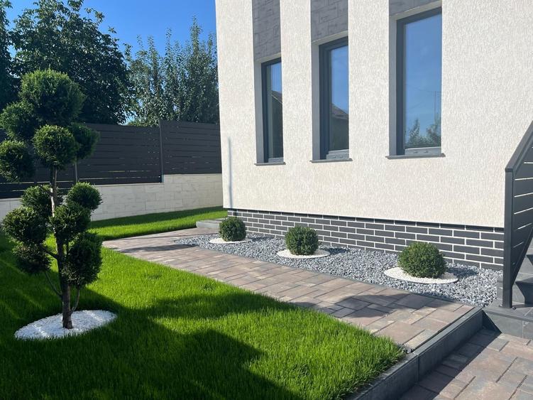 Casă individuală cu 4 camere cu Canalizare în Cug