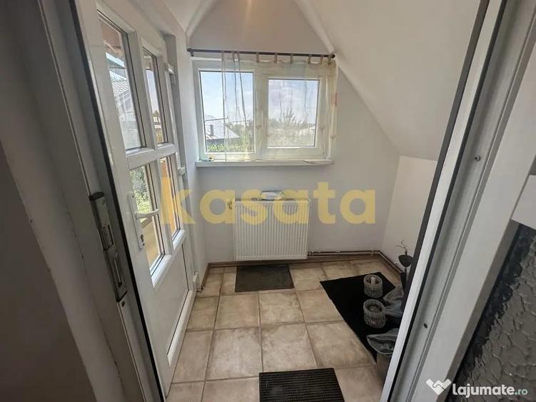 Casă cu 2 camere cu Teren 627 Mp în Domnești