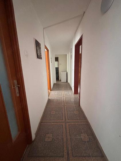 Apartament cu 4 camere decomandat în Tătărași
