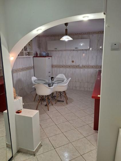 Apartament cu 2 camere semidecomandat în Iancului