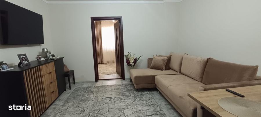 Casă cu 3 camere cu Teren 155 Mp în Central