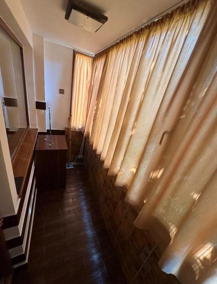 Apartament cu 2 camere semidecomandat în Tomis II