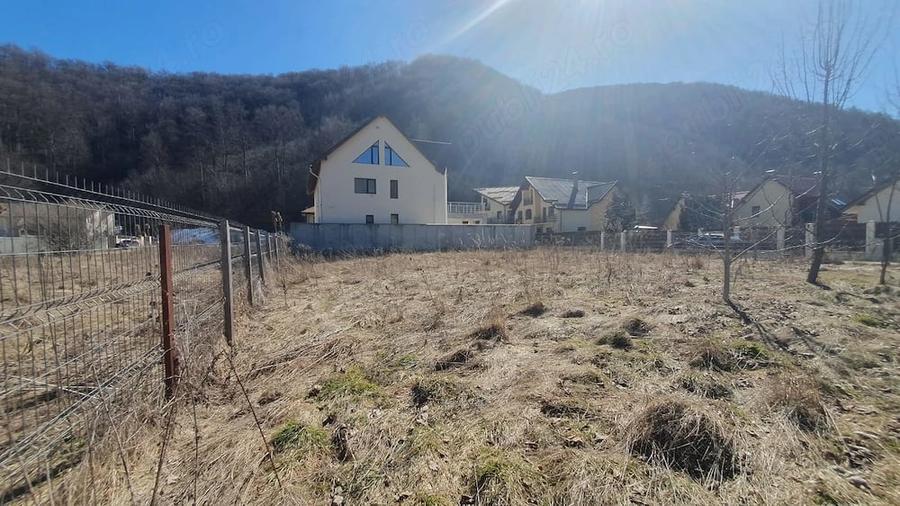 Teren de 531 mp, în Bunloc