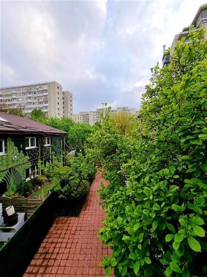 Vanzare teren cu 2 vile Tei - langa Parc - 8
