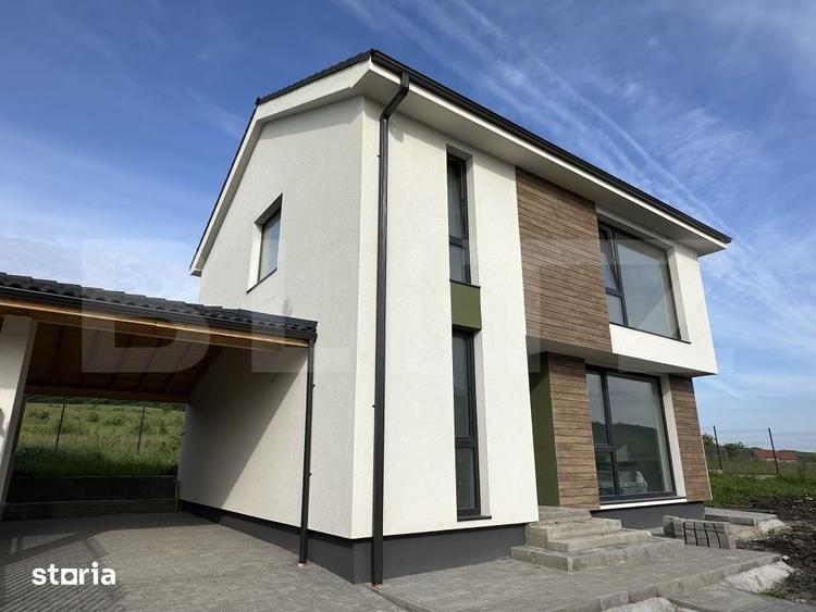 Casă cu 4 camere cu Teren 400 Mp în Chinteni