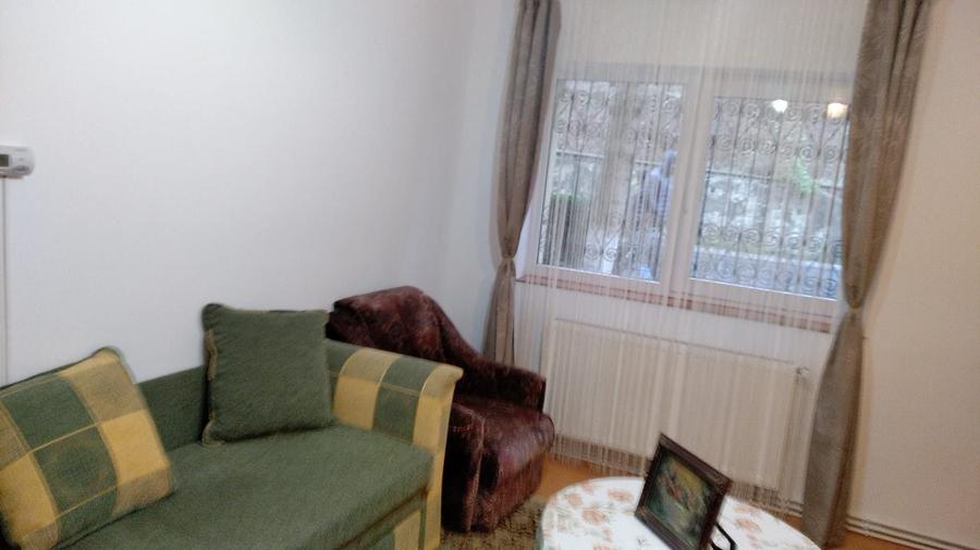 Apartament cu 2 camere decomandat în Drumul Carului