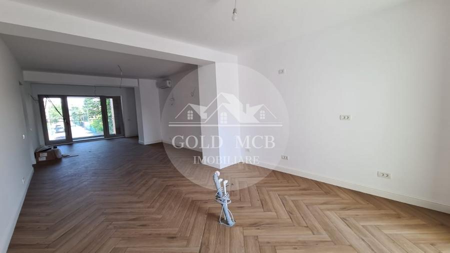 Apartament cu 3 camere decomandat în Dămăroaia