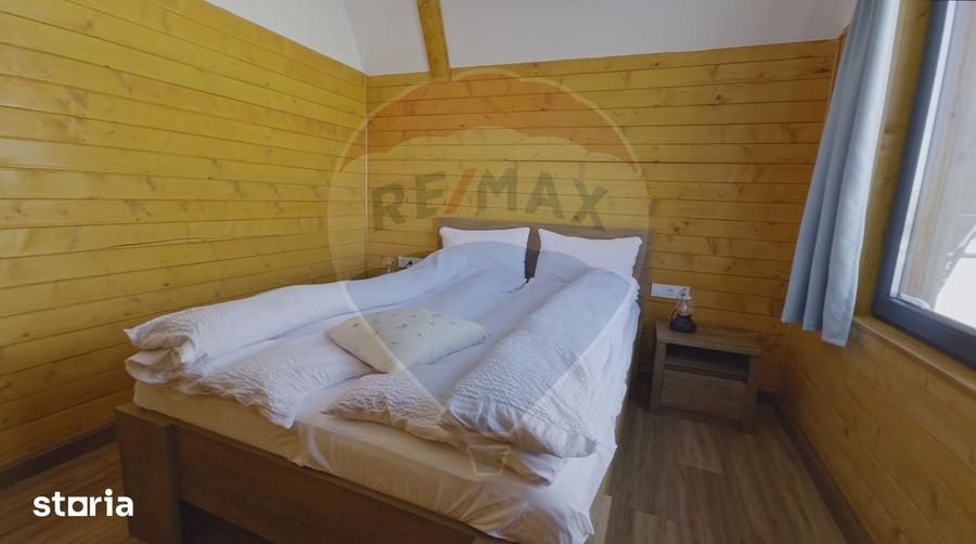 Spațiu comercial, de 100 mp, în Mărișel