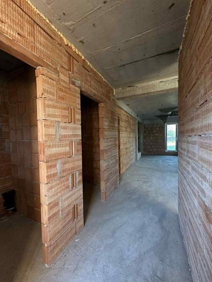 Duplex cu 4 camere cu Canalizare în Gilău