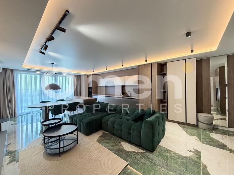 Apartament cu 3 camere semidecomandat, mobilat în Ultracentral