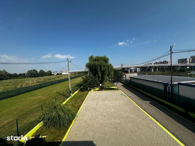 Spațiu comercial, de 9,343 mp, în Central
