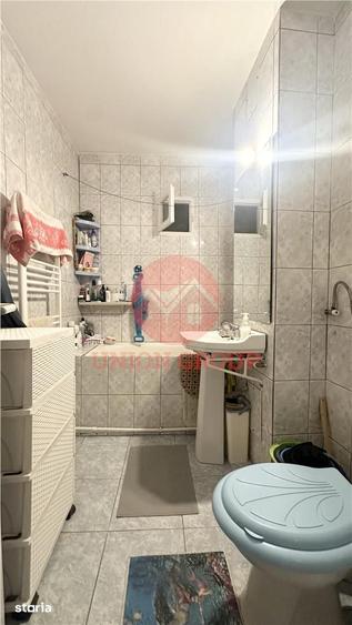 Apartament cu 2 camere semidecomandat în Central — fotografia 3