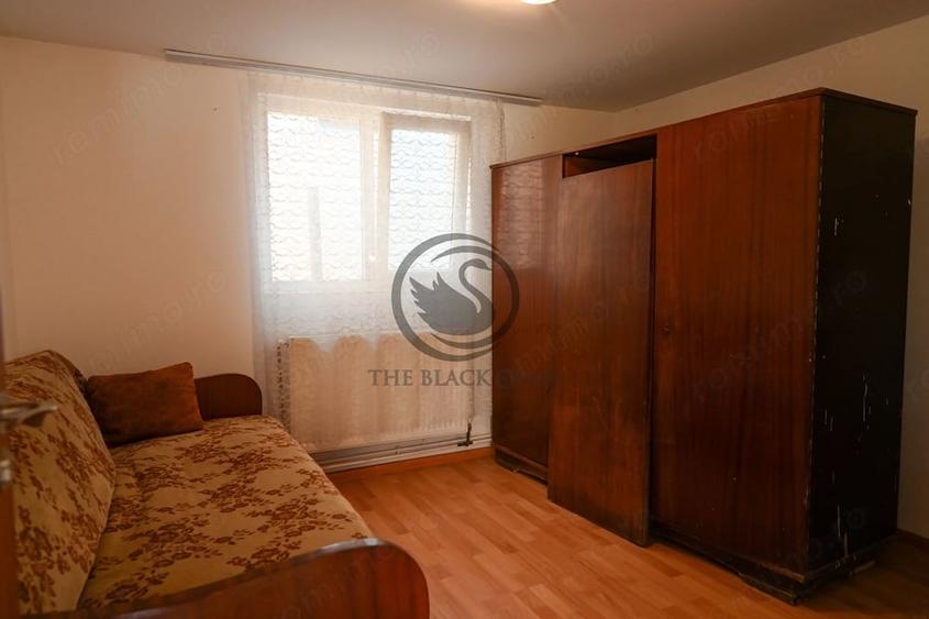 Casa din caramida de vanzare | 444 MP teren | Pleasa, PH | Comision 0% - 8