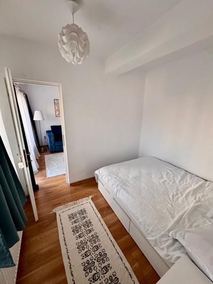 Apartament cu 2 camere decomandat în Între Lacuri
