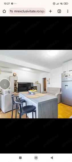 Apartament cu 3 camere decomandat în Adunații-Copăceni