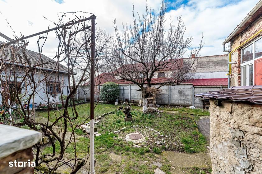Apartament cu 3 camere, mobilat în Central