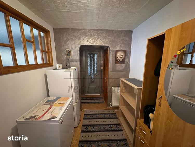 Apartament cu 2 camere decomandat, mobilat în Mioriței
