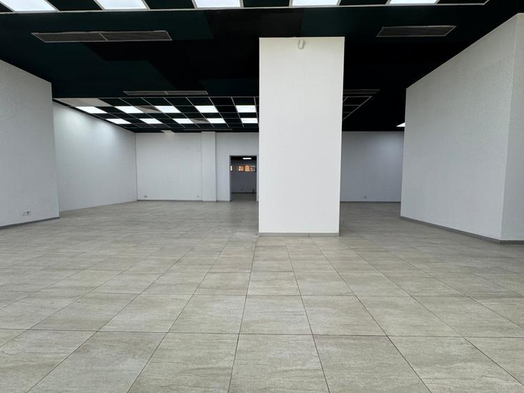 Spațiu comercial, de 252 mp, în Titulescu