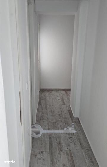 Apartament cu 3 camere decomandat în Păcurari