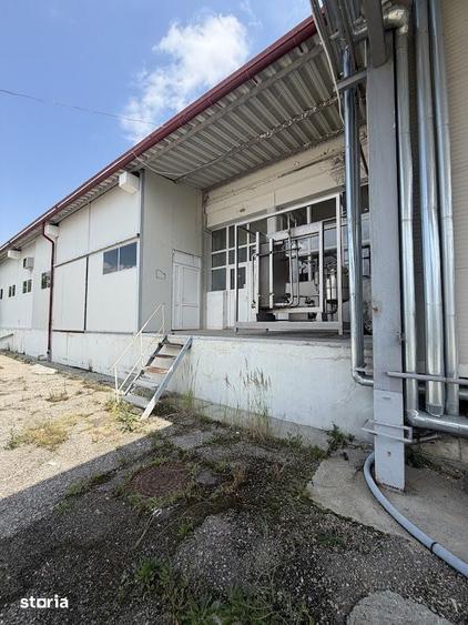 Spațiu comercial, de 2,820 mp, în Vest
