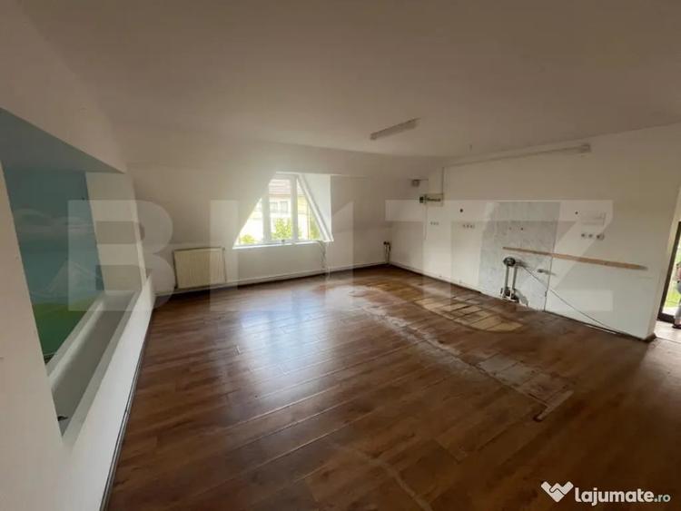 Spațiu comercial, de 170 mp, în Central