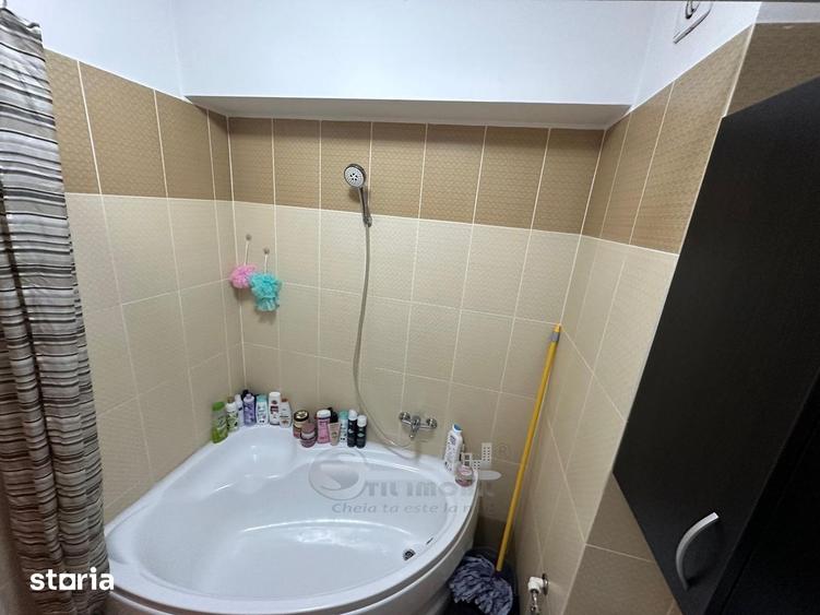 Apartament cu 3 camere în Tătărași