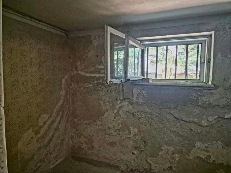 Apartament cu 2 camere nedecomandat în Dorobanți