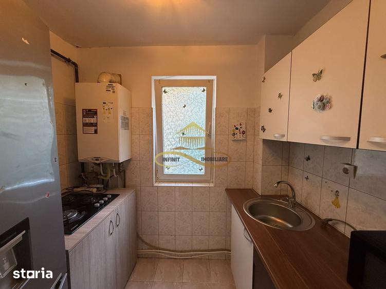 Apartament cu 2 camere semidecomandat în Cornișa