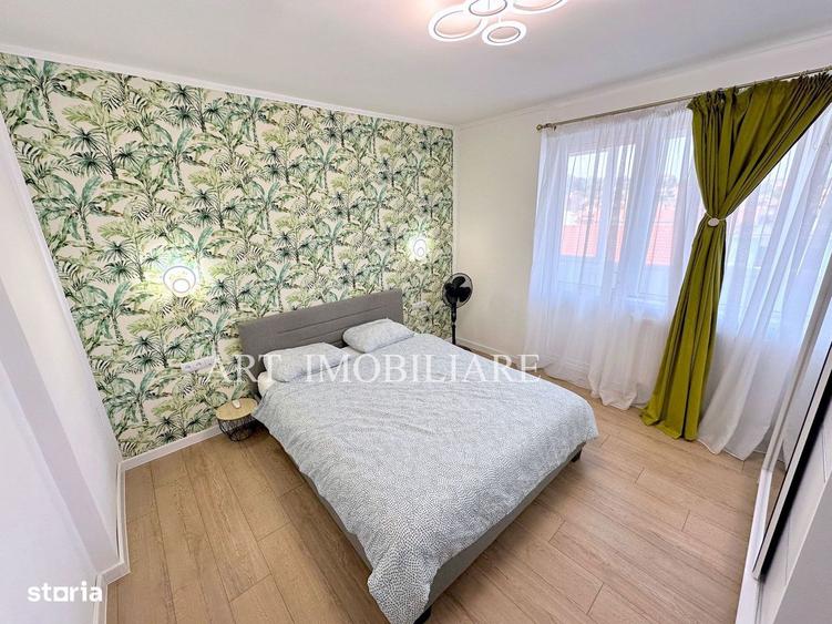 Apartament cu 2 camere semidecomandat, mobilat în Central