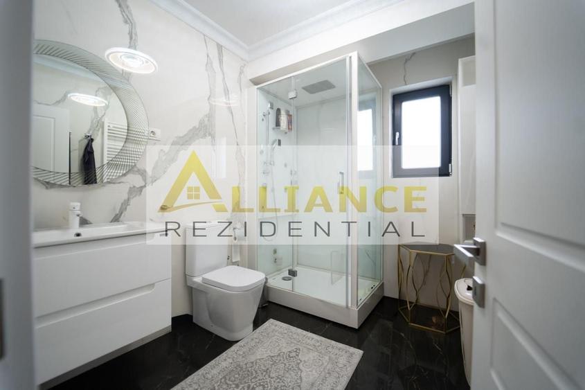 Casă individuală cu 7 camere cu Canalizare în Berceni