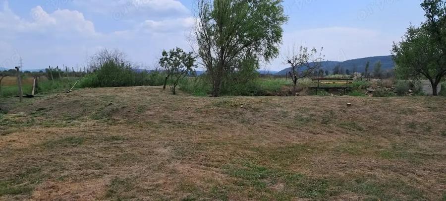 Casă cu 2 camere în Central