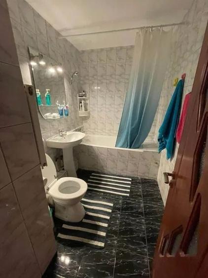 Apartament cu 2 camere decomandat, mobilat în Vitan Mall