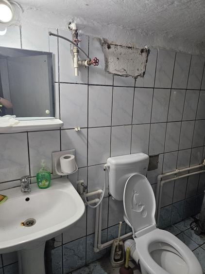 Casă cu 4 camere în Vârtoape