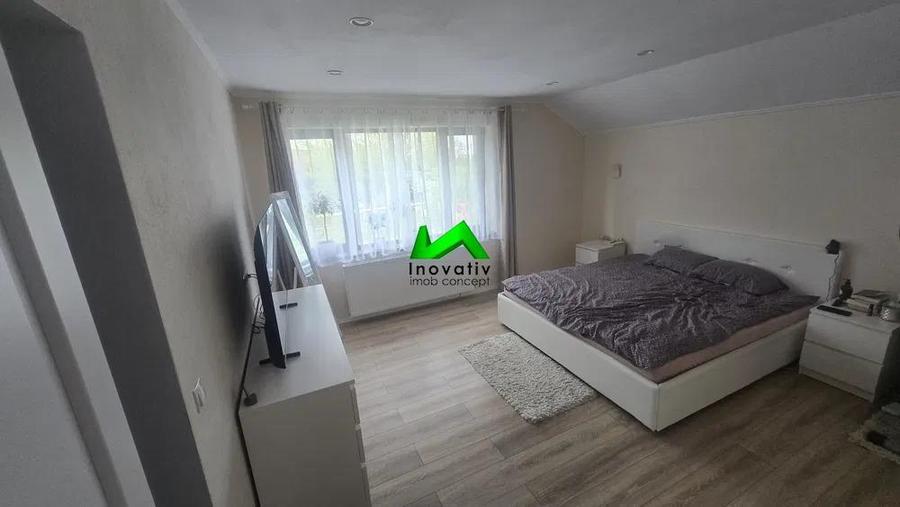 Casă cu 3 camere cu Canalizare în Central