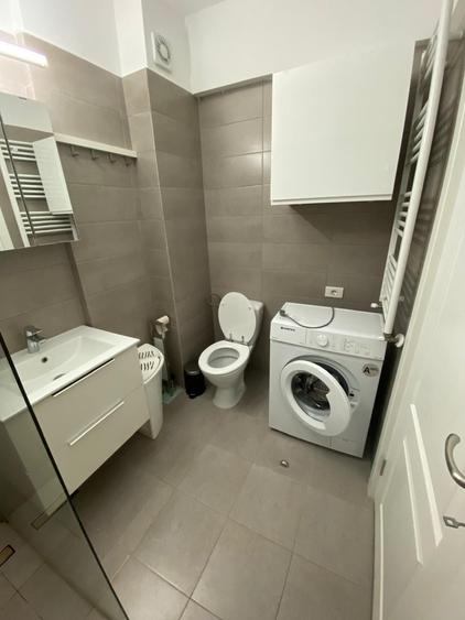 Apartament cu 2 camere decomandat în Theodor Pallady