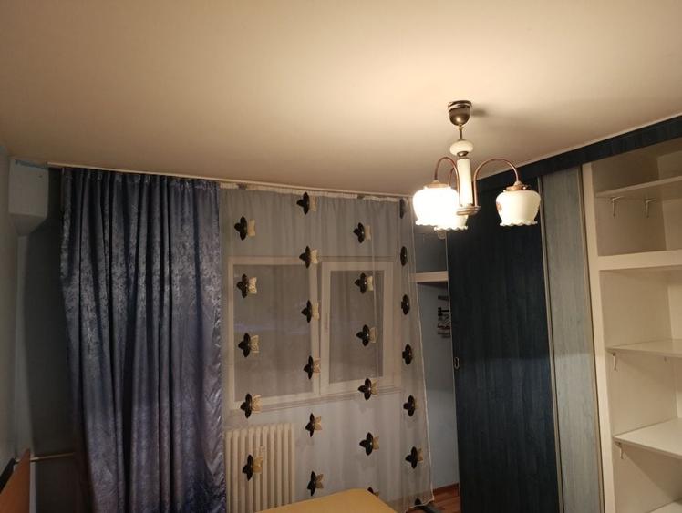 Inchiriez apartament 2 camere - 3