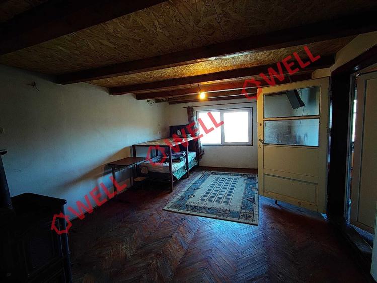 Casă cu 1 camere cu Teren 250 Mp în Dobolii de Sus