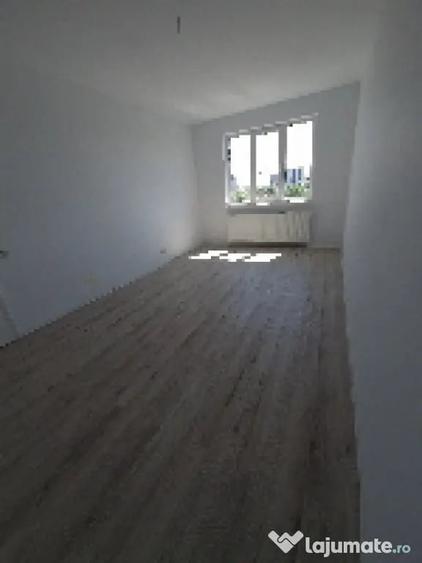 Apartament cu 2 camere decomandat în Sălaj