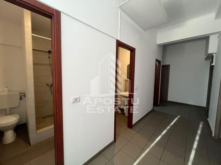 Casă cu 5 camere cu Canalizare în Aradul Nou