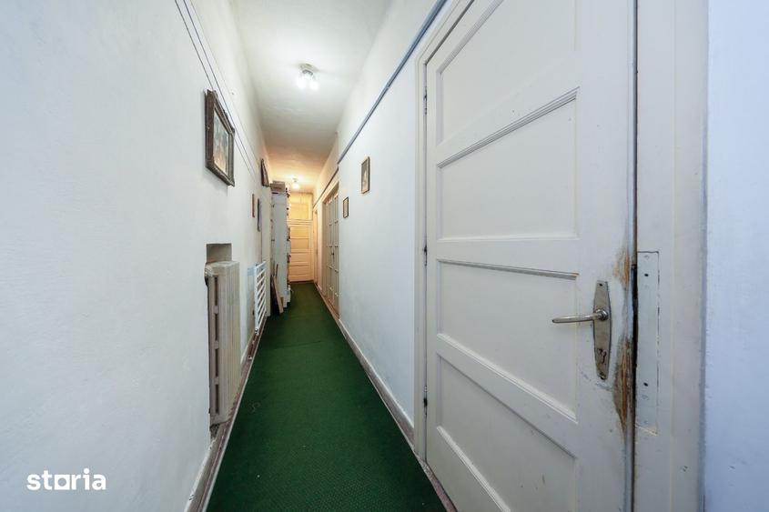 Apartament cu 3 camere în Centrul Istoric