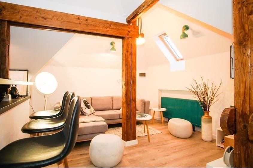Apartament cu 3 camere decomandat, mobilat în Dorobanți
