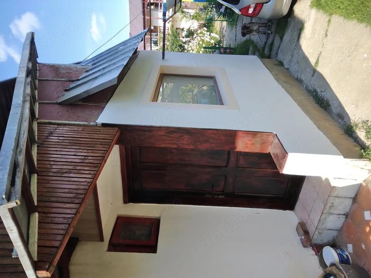Casă cu Teren 50 Mp în Central