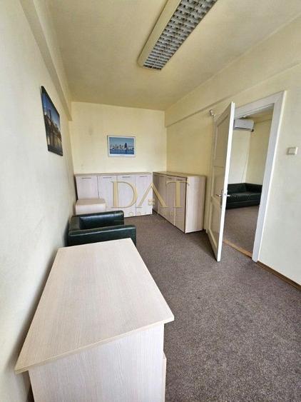Apartament cu 2 camere semidecomandat, mobilat în Ultracentral