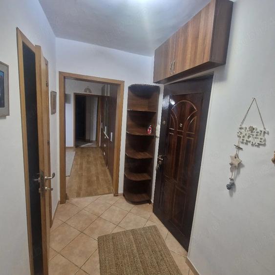 Inchiriez apartament 2 camere metrou Stefan cel Mare - 9