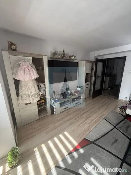 Apartament 3 camere , 84 mp utili,2 bai,2 balcone-zona Astra - 1